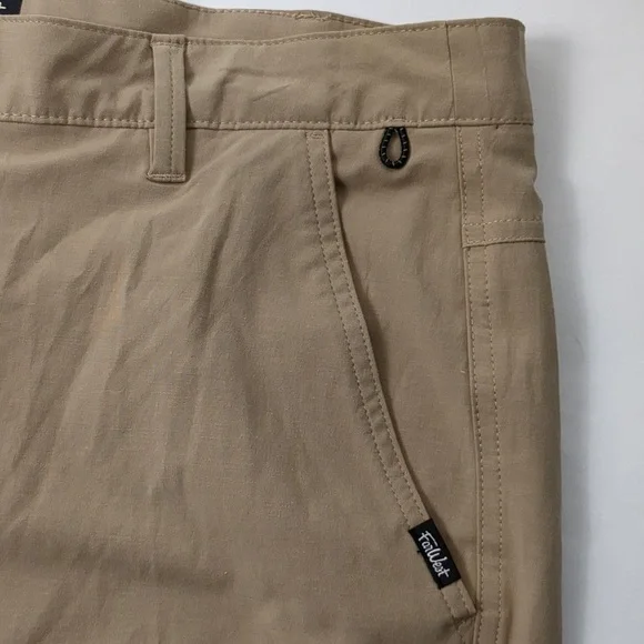 NWT FarWest Men's Casual Shorts Size 38 - Picture 2 of 7